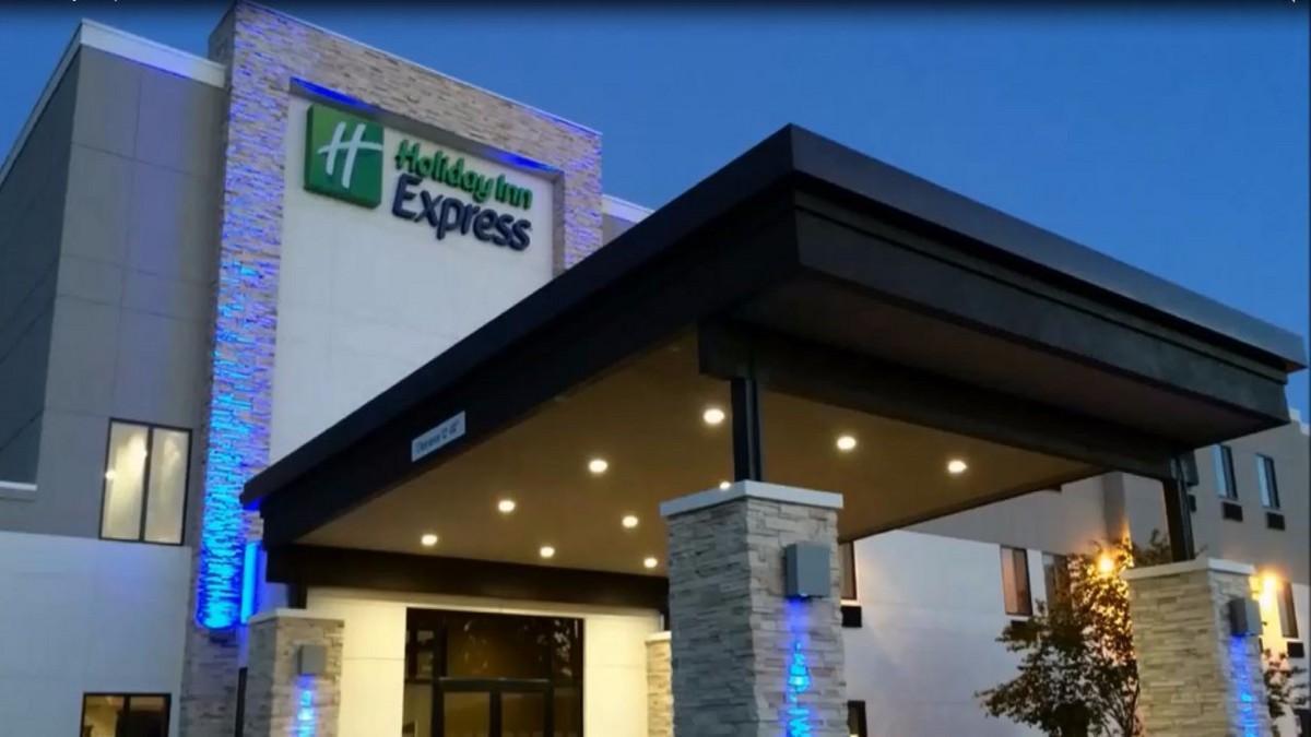 Holiday Inn Express & Suites - Rantoul By Ihg Extérieur photo