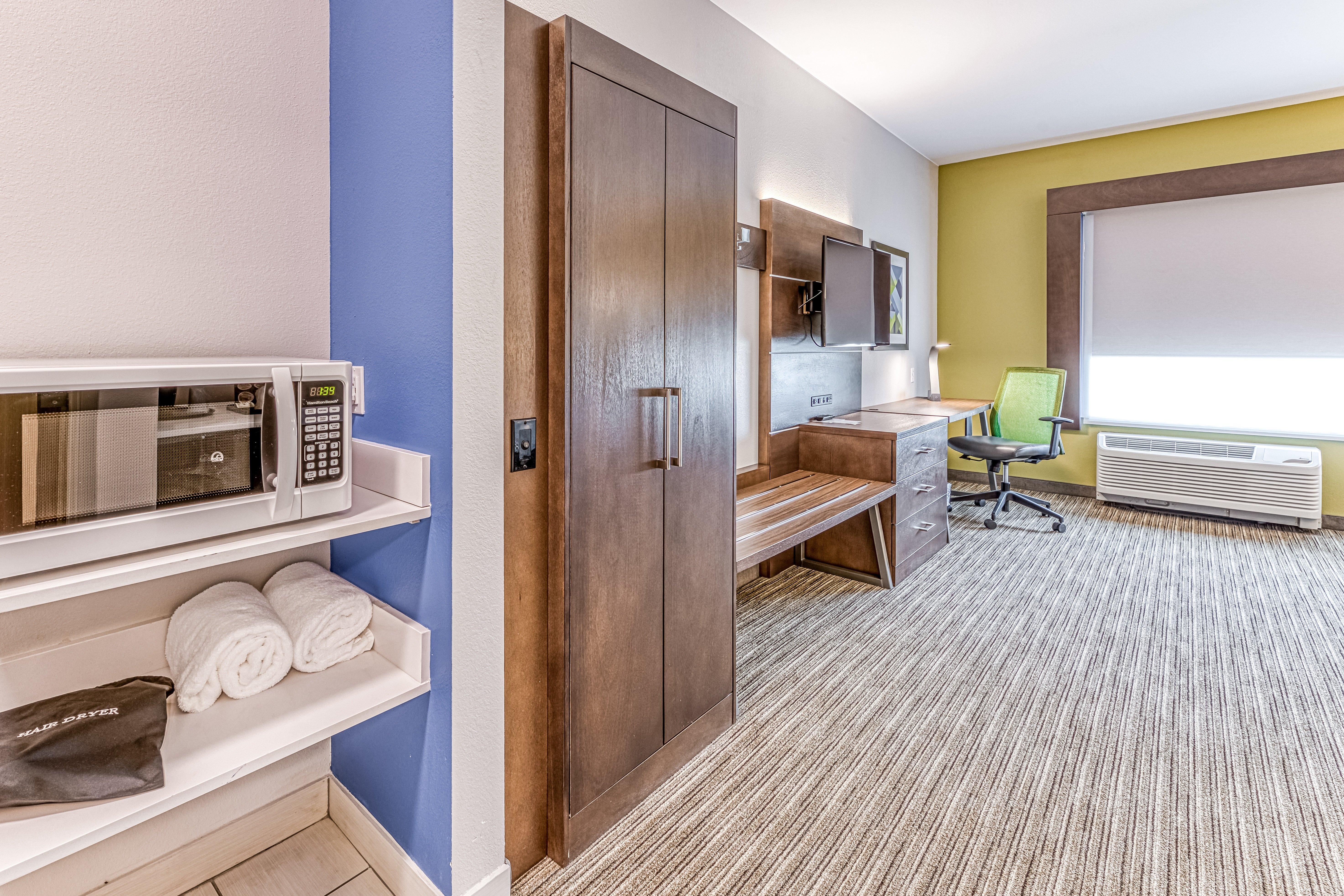 Holiday Inn Express & Suites - Rantoul By Ihg Extérieur photo